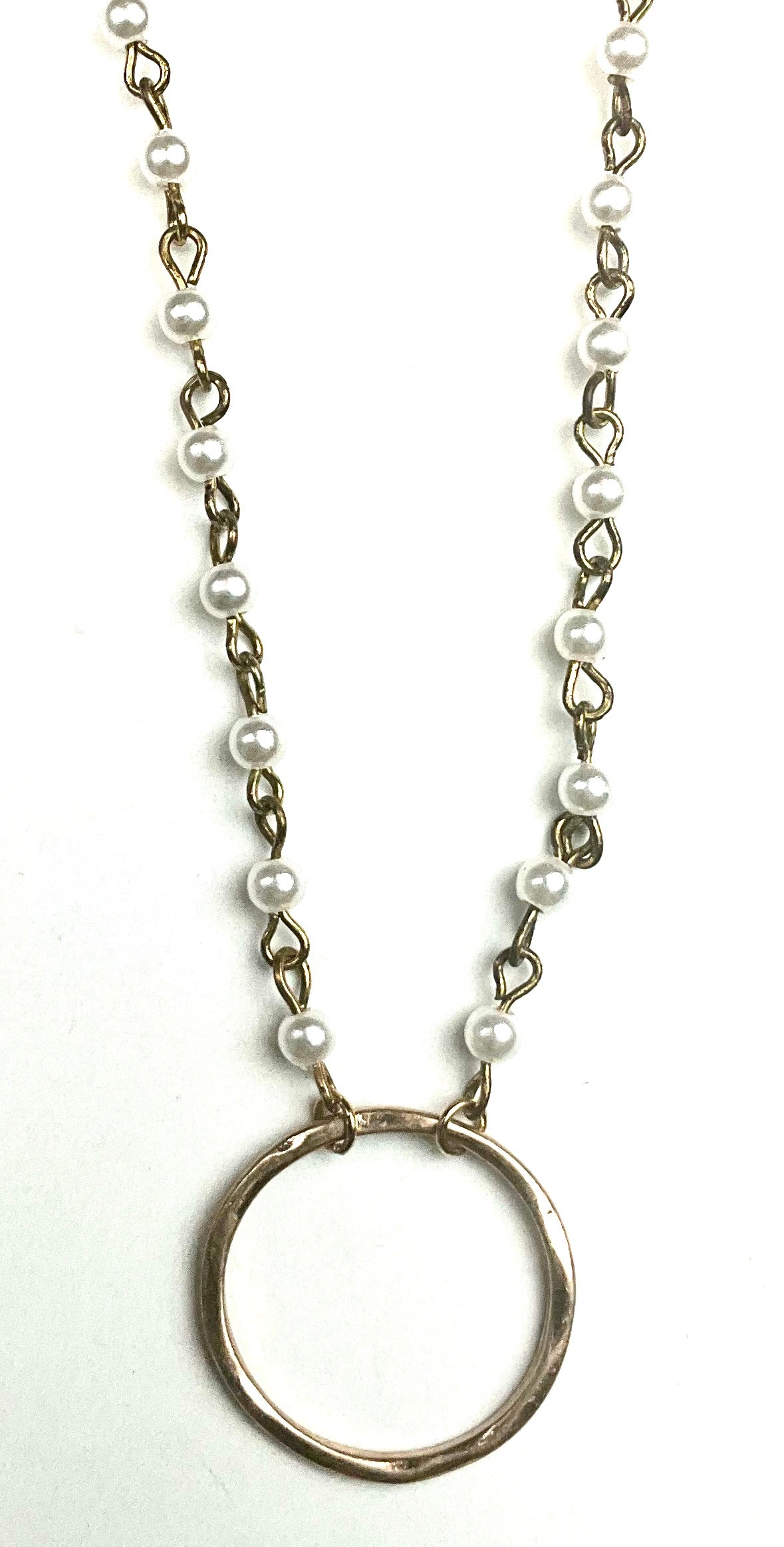 Pearl Chain Circle Pendant Necklace