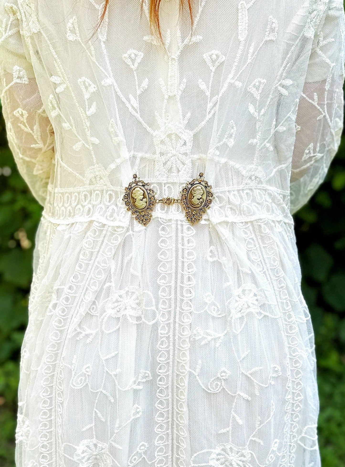 Blue-Gray Cameo & Silver Cinch Clip, Sweater Clasp KardiKlip
