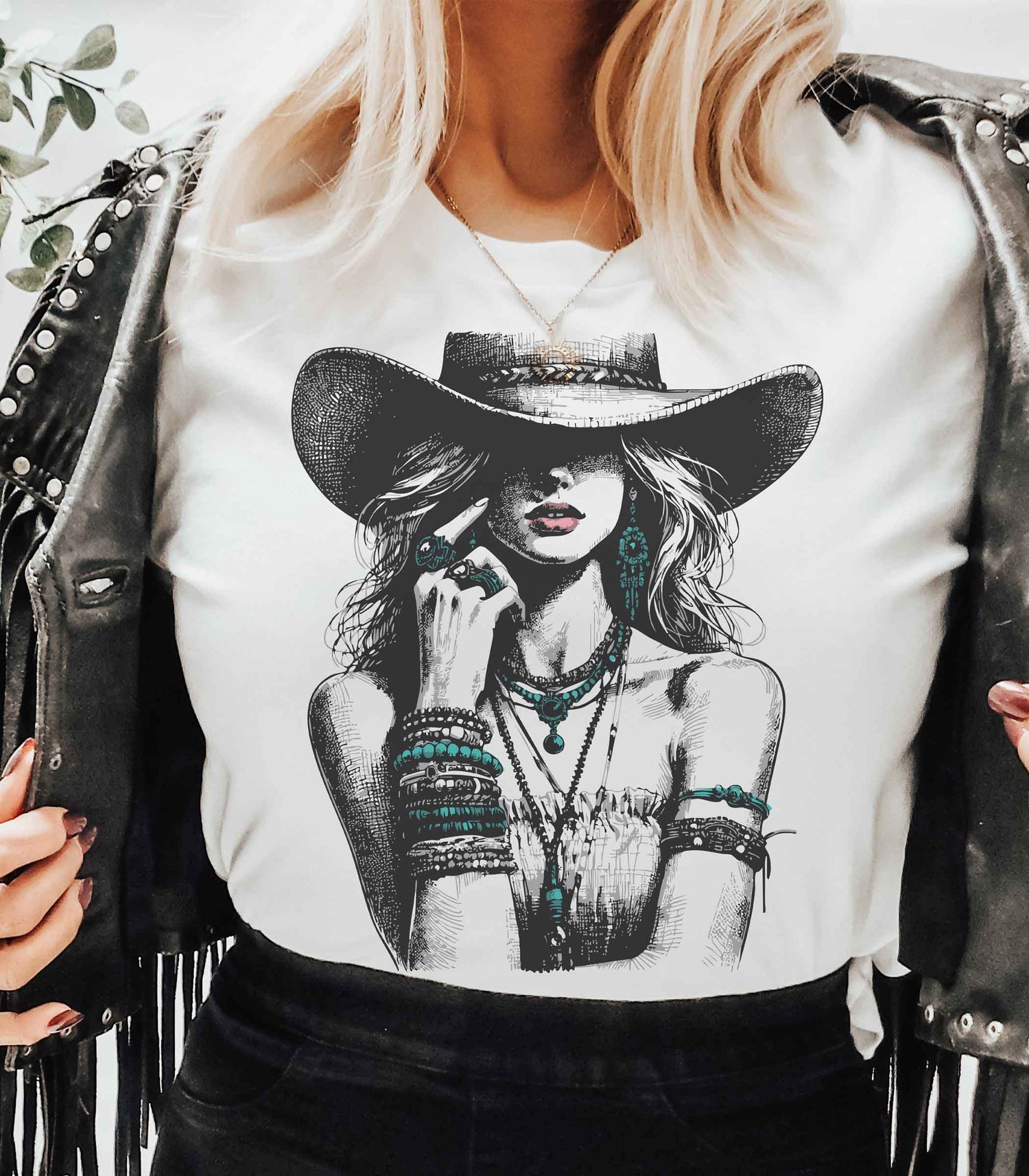 GRAPHIC TEES