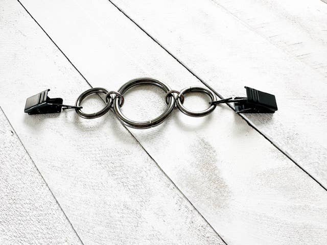 Gunmetal Black Ring Cinch Clip