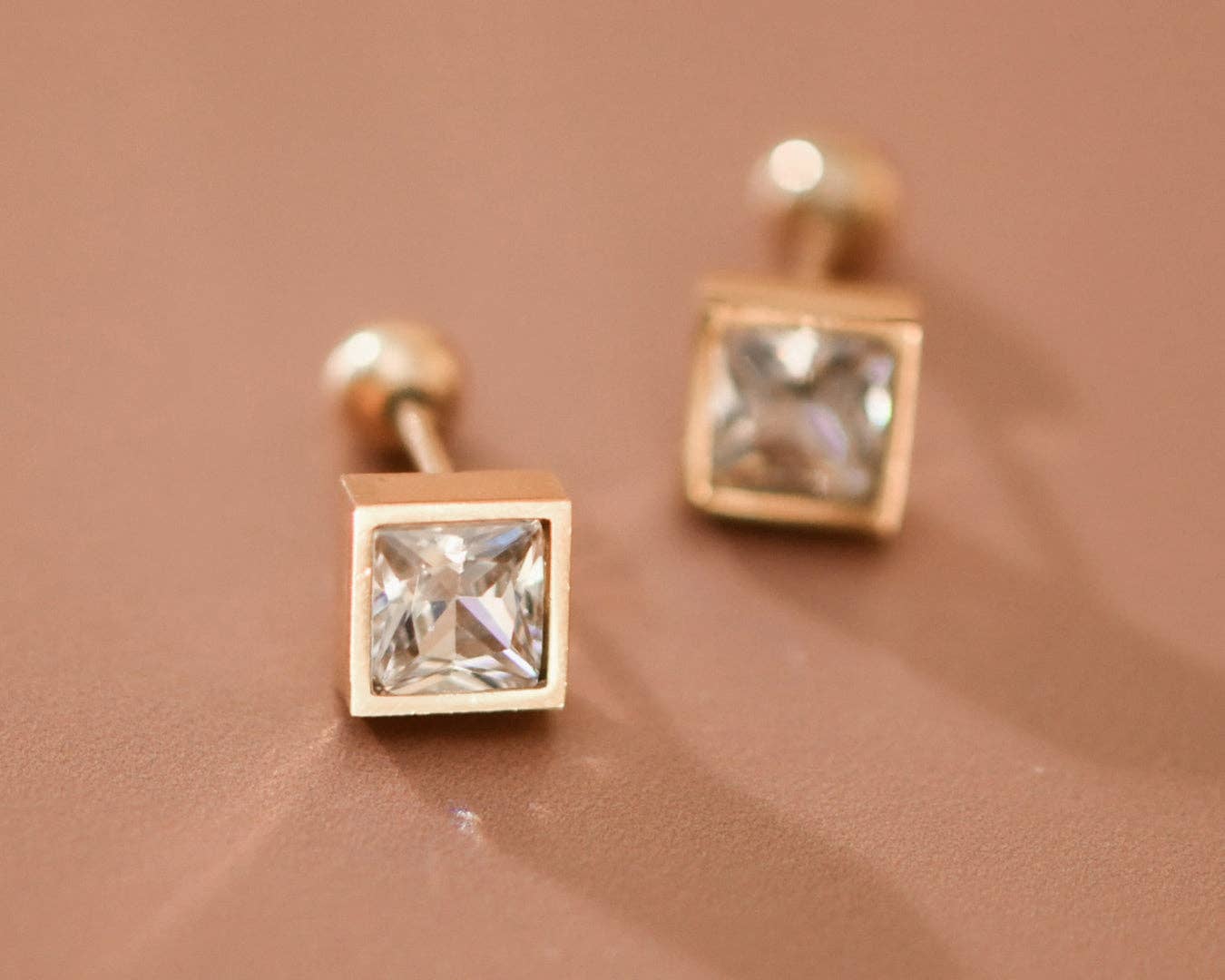 18K Gold Plated Stainless Steel Clear Crystal Studs - 7997: S0OX3T7997
