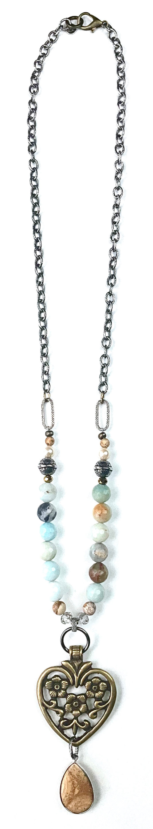 BEADED & CHAIN W/FILIGREE HEART PENDANT
