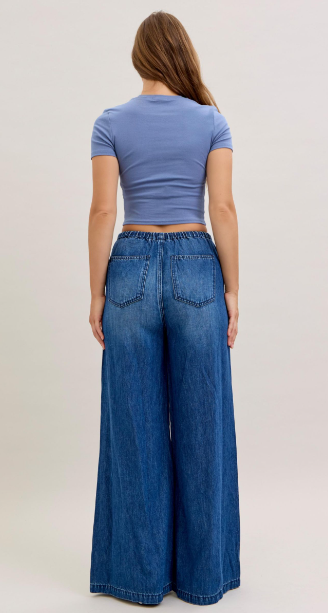 JB HW Featherweight Palazzo