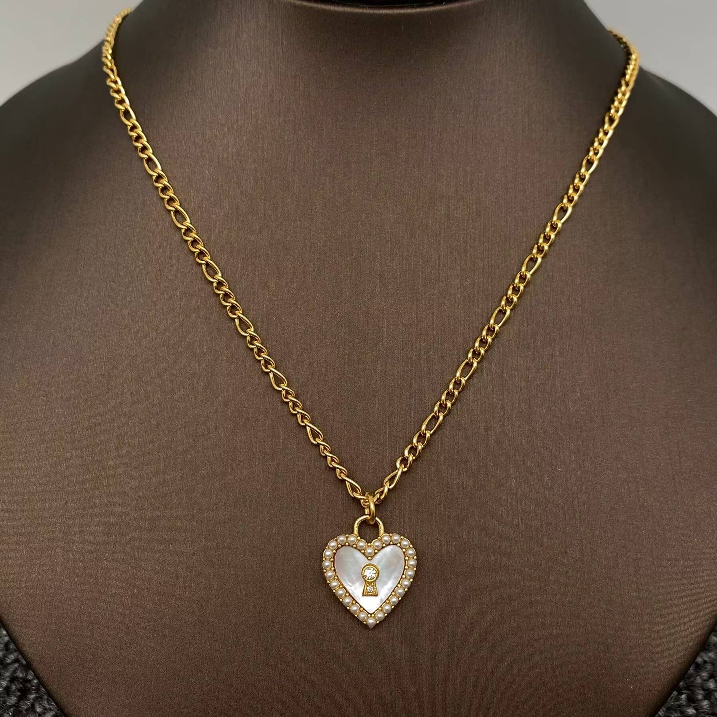 Shell Heart Shaped Lock Charm 18K Golden SS Necklace